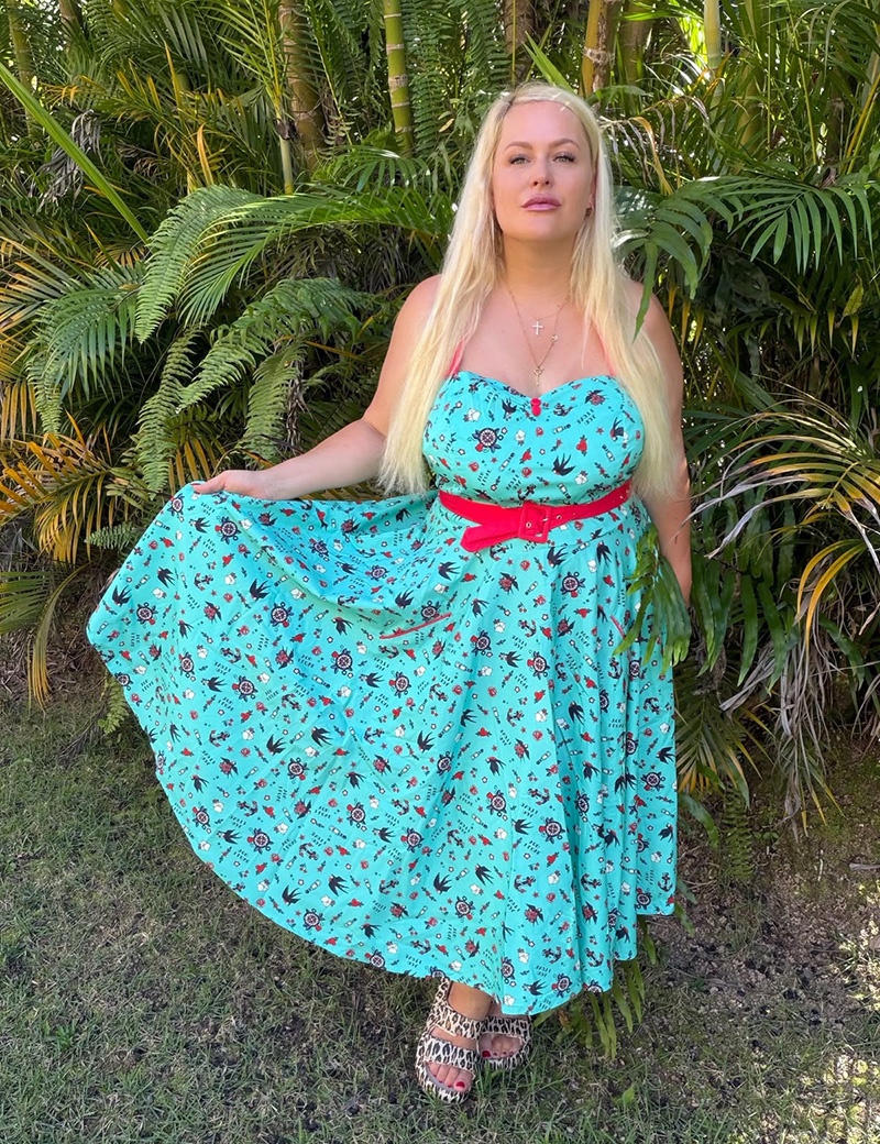 Meike Mueller Shooting Dolly And Dotty5